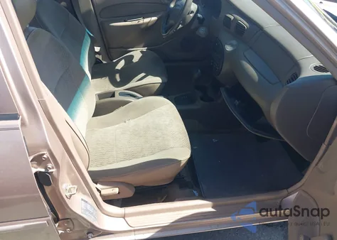 1998 Ford Escort Se from USA, damaged, VIN 3FAFP15P0WR234039